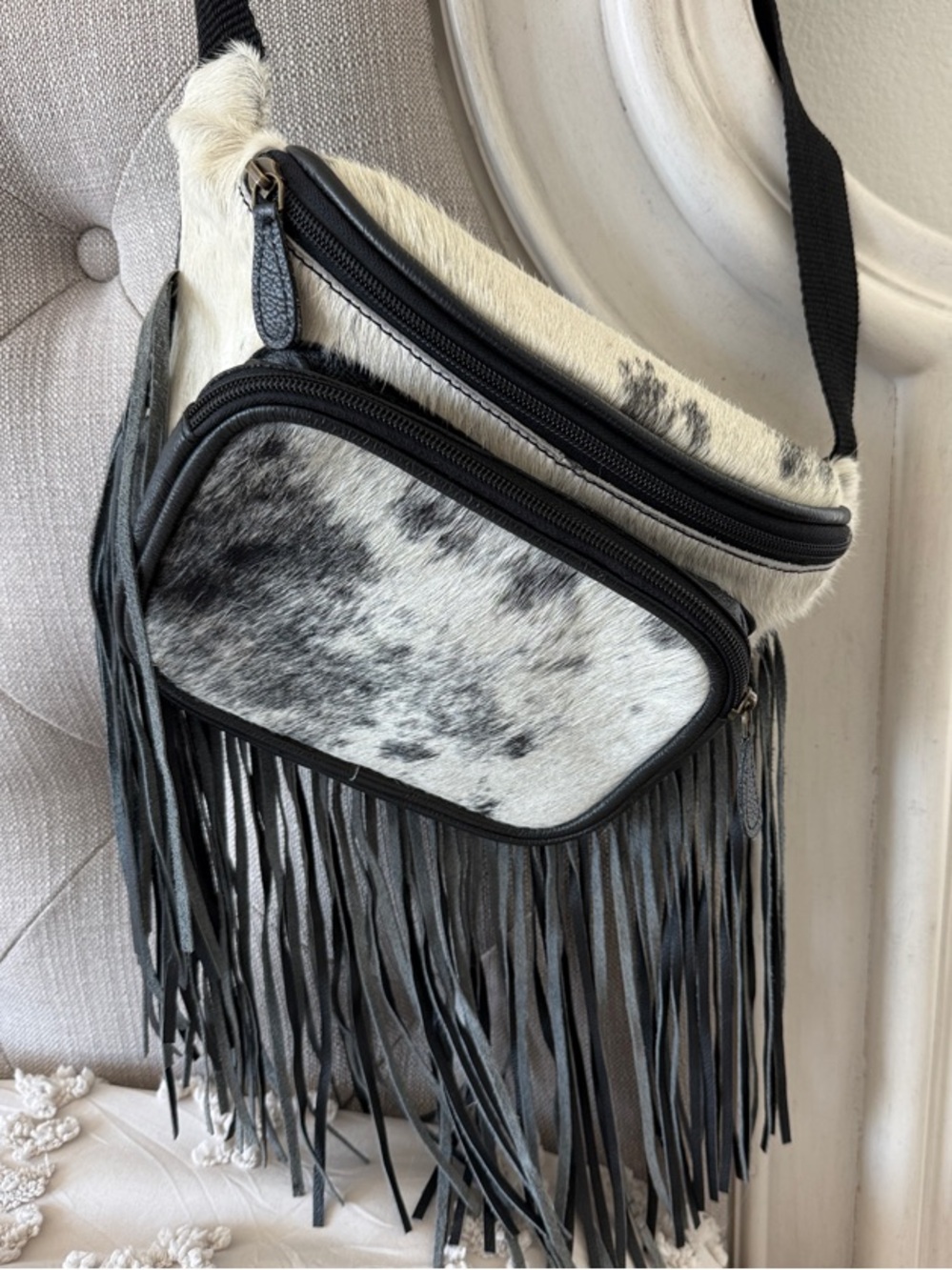 Fringe Cowhide Crossbody Bag - Black & White